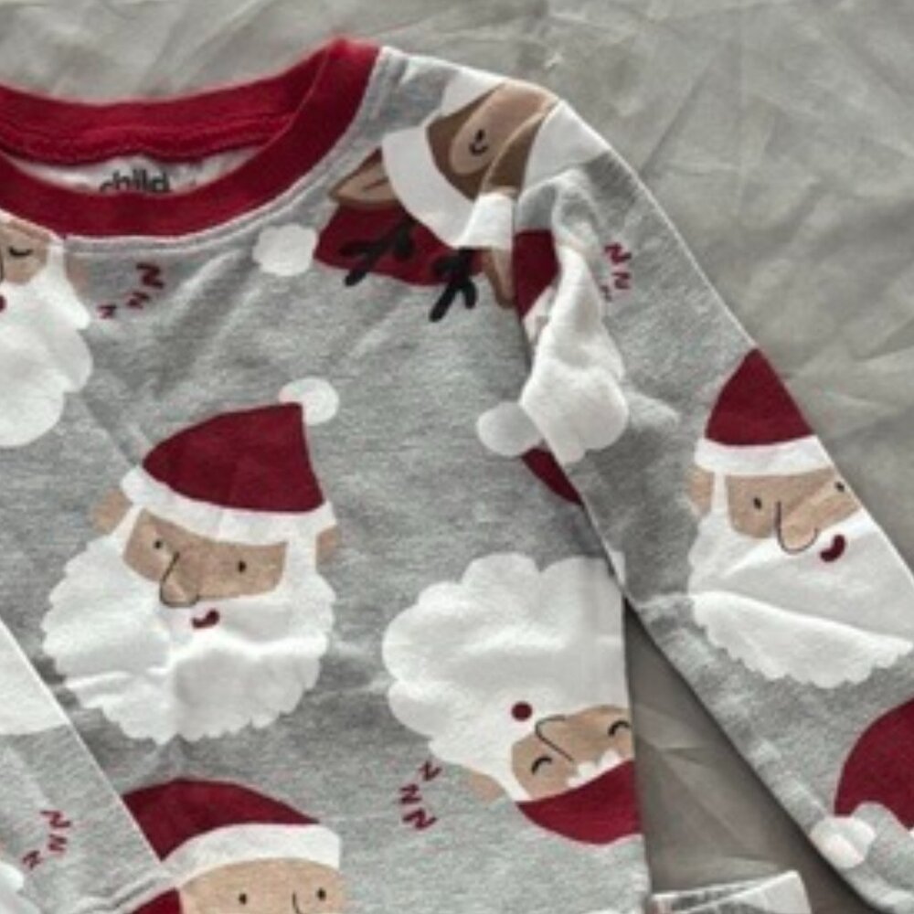 Carter’s Child of Mine Toddler 2-Piece Santa Print Pajama Set – Size 3T